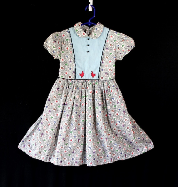 Girls Vintage Dress, Pinafore, Chickens, Novelty P