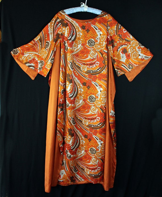 1960s 70s Caftan, Mod, Psychedelic, Wrap Dress, H… - image 6