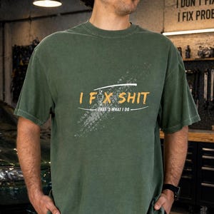 Camiseta divertida de mecánico, camiseta Comfort Colors, camiseta de reparación de automóviles, camiseta de trabajo para obreros, regalo para mecánicos, camiseta para amantes de los coches, regalo para él.