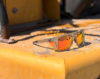 Schutzbrille mit einrastenden Seitenschutzen
