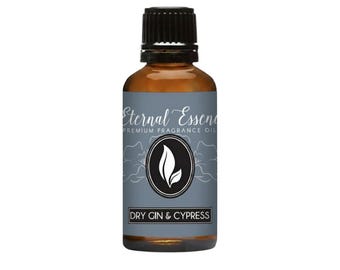 Aceite aromático Eternal Essence Dry Gin Cypress 30 ml: enebro, ginebra fría, ralladura de cítricos y ciprés triturado.