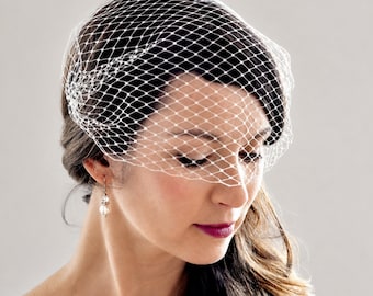 Brautschleier, Vogelkäfig-Haarreif, elfenbeinfarben, kleiner Fascinator für die Braut, kurzer Vogelkäfig-Haarreif, Haarschmuck im Stil der alten Schule, Braut-Haaraccessoire