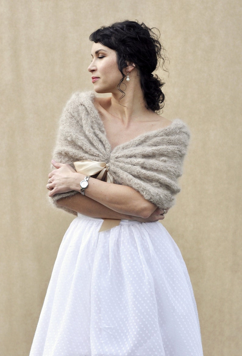 Warm outdoor wedding wrap knit wool alpaca shawl bridal fluffy cape soft wrap cosy