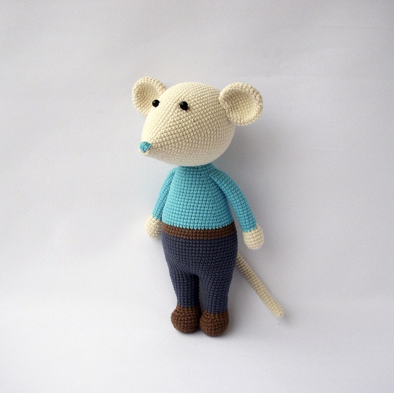 PDF Mouse Gigio and Gigie Crochet Toy DIY tutorial