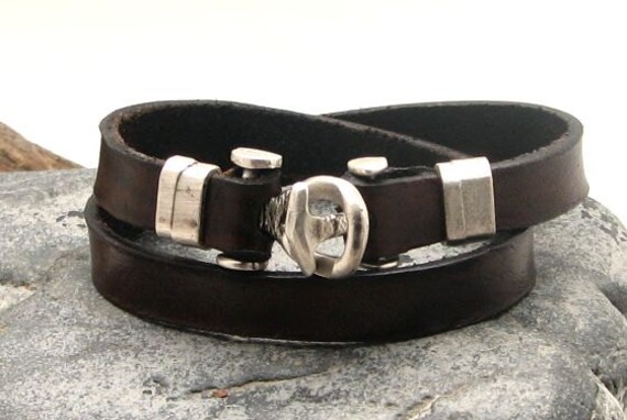 Items similar to FREE SHIPPING Unisex leather bracelet . Brown leather ...