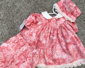6 Month Baby Girl Dress with Sun Bonnet and Bloomers, Baby Shower, Vintage Baby Dress,