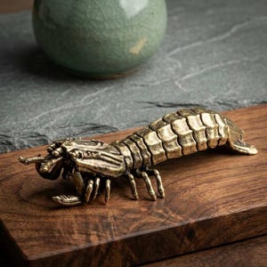 Brass Mantis Shrimp Figurine, Solid Brass Marine Ornament, Mini Lobster Statue, Ocean Animal Desk Decor, Micro Landscape Decoration
