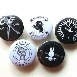 ¡Primero la Tierra! Paquete de 5 insignias/pines, protesta ambientalista radical (paquete de 5)