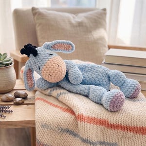 Motif au crochet âne Bourriquet câlin PDF, tutoriel Amigurumi Lovey Bourriquet, peluche inspirée de Winnie l'ourson
