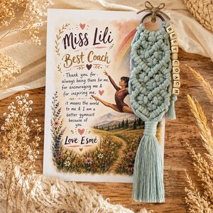 Llavero personalizado "Mejor entrenador" / Colgante de macramé en forma de corazón para bolso / Llavero personalizado / Regalo para entrenador de gimnasia / Regalo de agradecimiento para entrenador / 47 colores