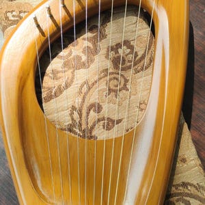 10 String Beech Wood Lyre Harp | Beginner Celtic Musical Instrument