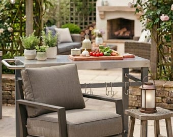 Chariot pour barbecue en acier inoxydable - Table de préparation de cuisine d'extérieur roulante avec étagères de rangement et crochets pour barbecue - Station de restauration de patio portable