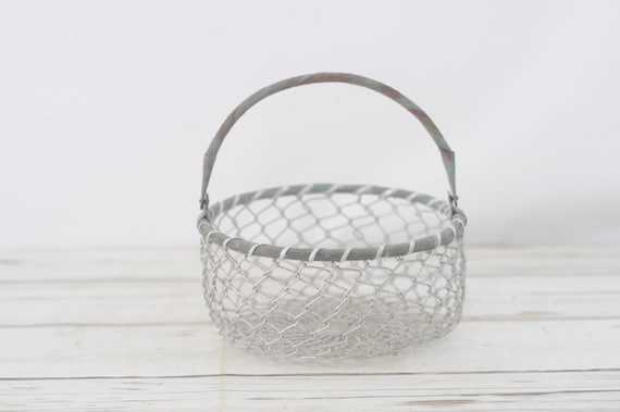 Wire Basket Rusty Wire Basket With Swing Handle.