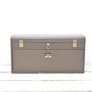 Vintage . Kennedy #526 Machinist Toolbox 8 Drawer Kennedy Machinist Chest 2 Keys