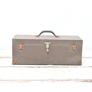 Vintage Kennedy CS19 Tackle Box Cantilever Drawer Machinist Tool Box