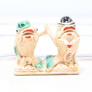 Rare Vintage 1950s C. Miller Salt & Pepper Shaker Set Anthropomorphic Fish Salt and Pepper Collectible Kitchen Decor