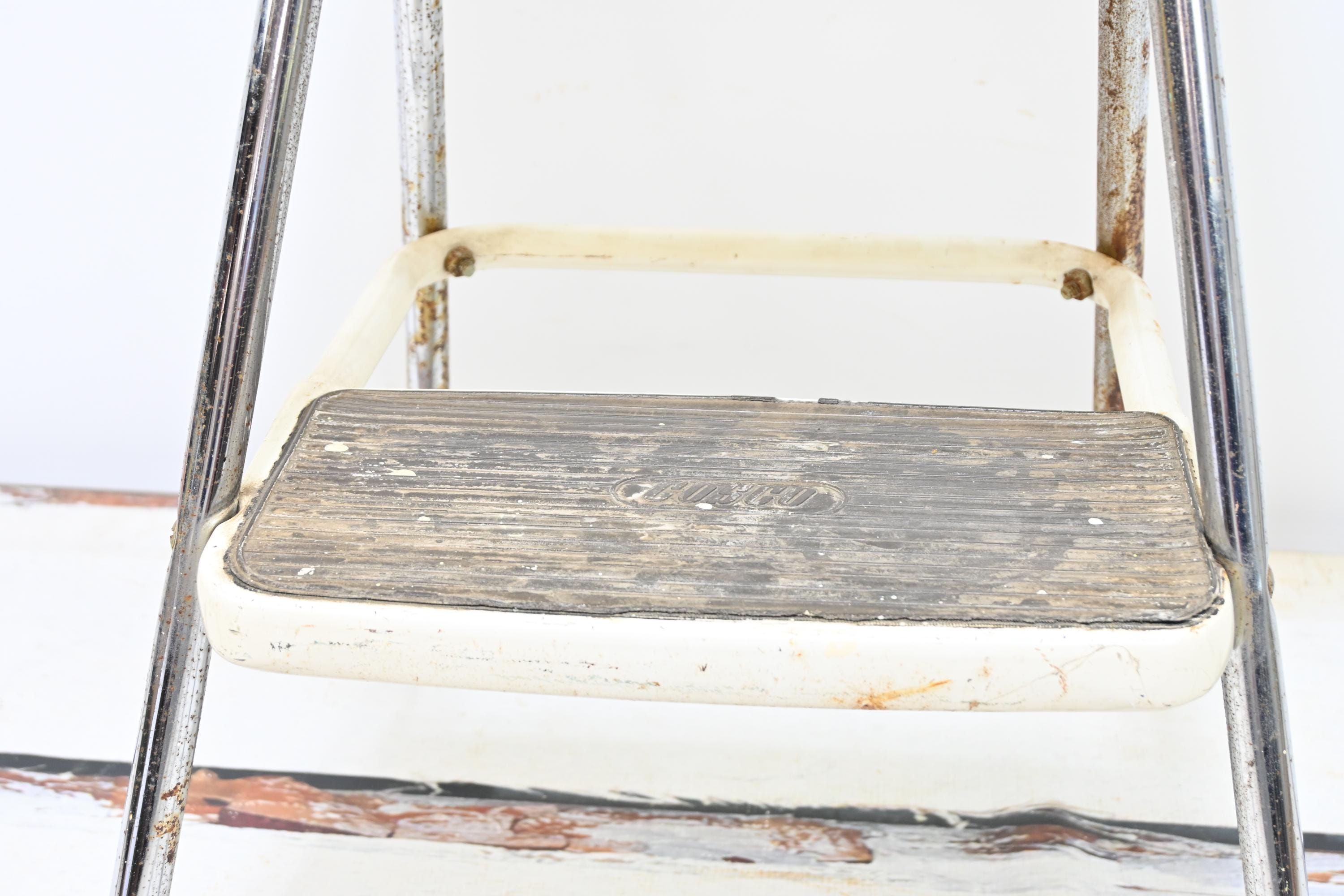 Vintage . Cosco Retro Kitchen Step Stool Flip up Seat Booster 1950s ...