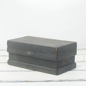 Antique . Hand Made Wood Document, Carpenters, Travel Chest Primitive AAFA Folk Art Wood Trunk 19.5 x 9.75 x 7.75