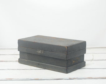 Antique . Hand Made Wood Document, Carpenters, Travel Chest Primitive AAFA Folk Art Wood Trunk 19.5 x 9.75 x 7.75