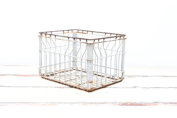 Rare Vintage Wire Milk Crate Toledo Milk Prod. Metal Milk Crate
