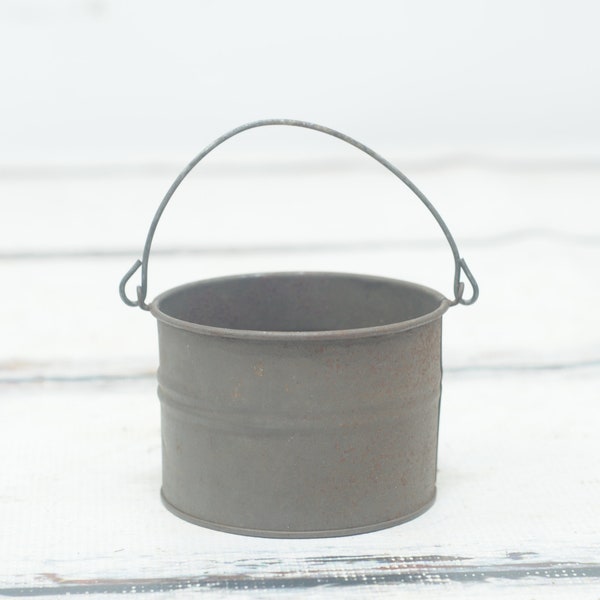 Antique . Tin Berry Bucket Berry Pail Lunch Pail Primitive Tin Collectible Decor Rustic Decor No Lid +