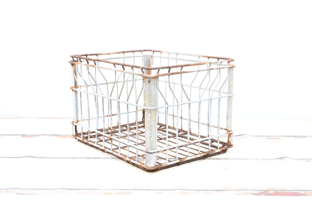 バーベキュー・調理用品 Vtg wire l milk crate Rare Vintage Wire Milk Crate Toledo Milk Prod. Metal Milk Crate