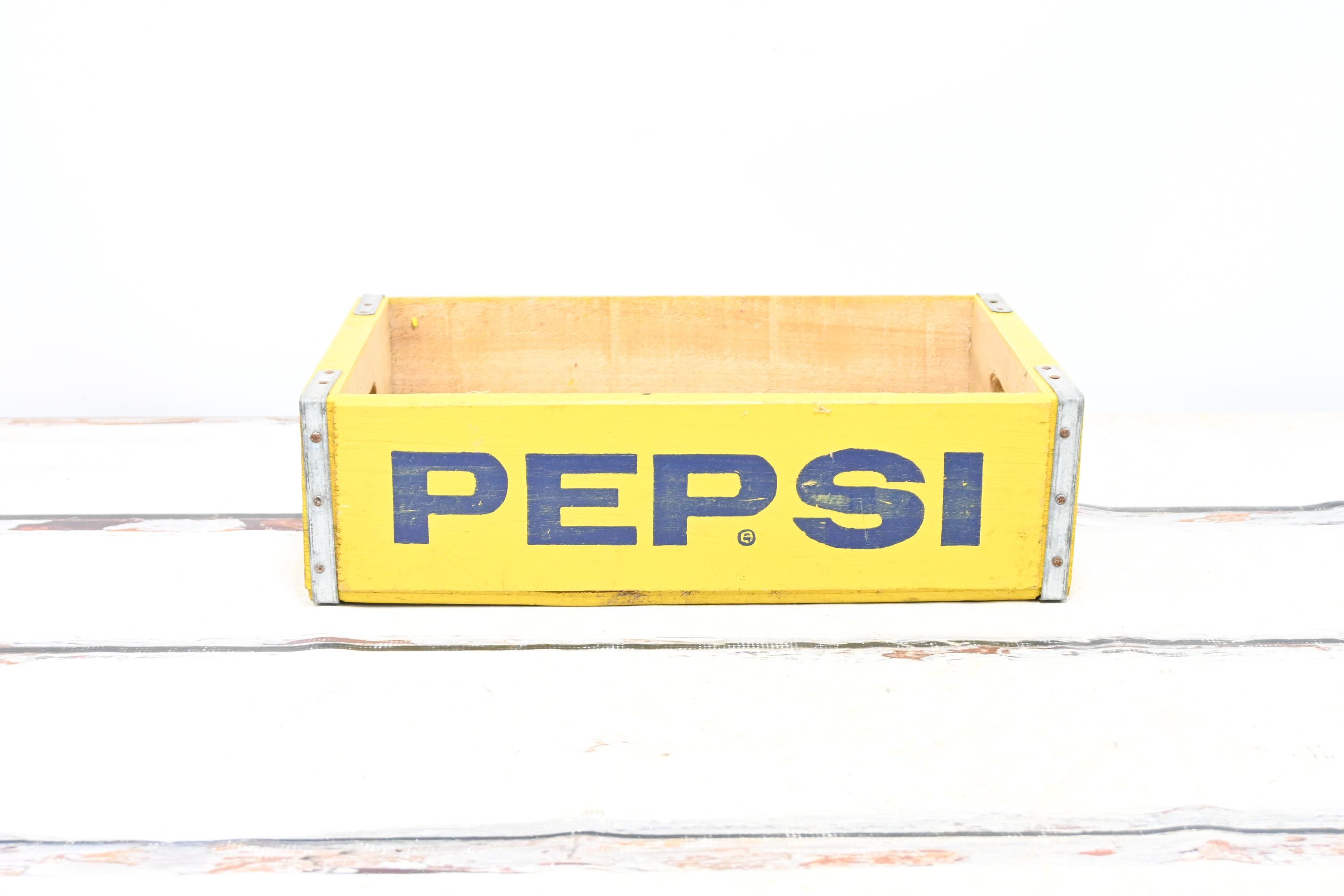 Vintage . 1983 Pepsi Cola Beverage Wood Crate Soda Pop Wood Box