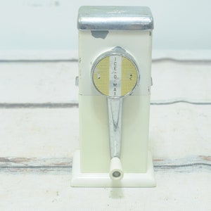 Vintage . Bar Tool Kitchen Tool Rival  ICE-O-MAT Metal/Stainless/Plastic Ice Cube Crusher