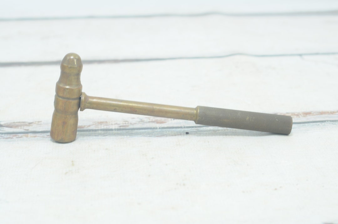 Vintage. Solid Brass Hammer Jewelers Hammer Very Good Condition 23