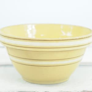 Antique/Vintage Yellow Ware 9.5&quot; Stoneware Bowl Prep Bowl Mixing Bowl Brown and White Stripes Bowl Collectible Stoneware +