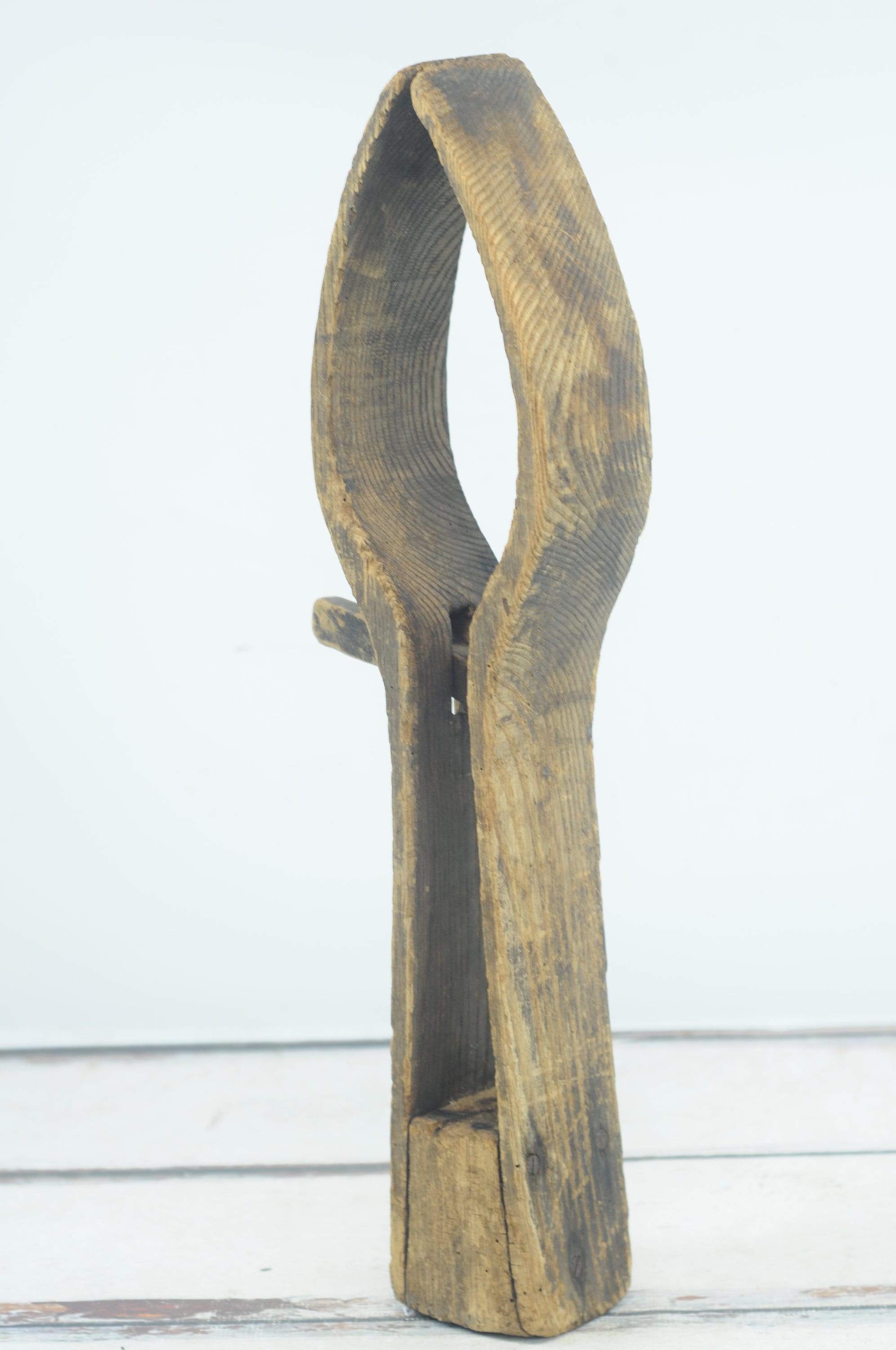 Ancien Harnais De Sellier En Bois - Outil De Couture équestre - 19ème Siècle USA