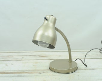 Lámpara vintage de mediados de siglo. Lámpara de escritorio Flexarm para oficina. La luz funciona perfectamente.