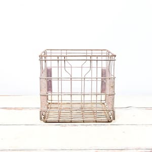 テント・タープ Vtg wire l milk crate USA 70's Vintage Heavy Metal Steel Wire Milk Crate DAIRY 20.5x12x9 Cream O