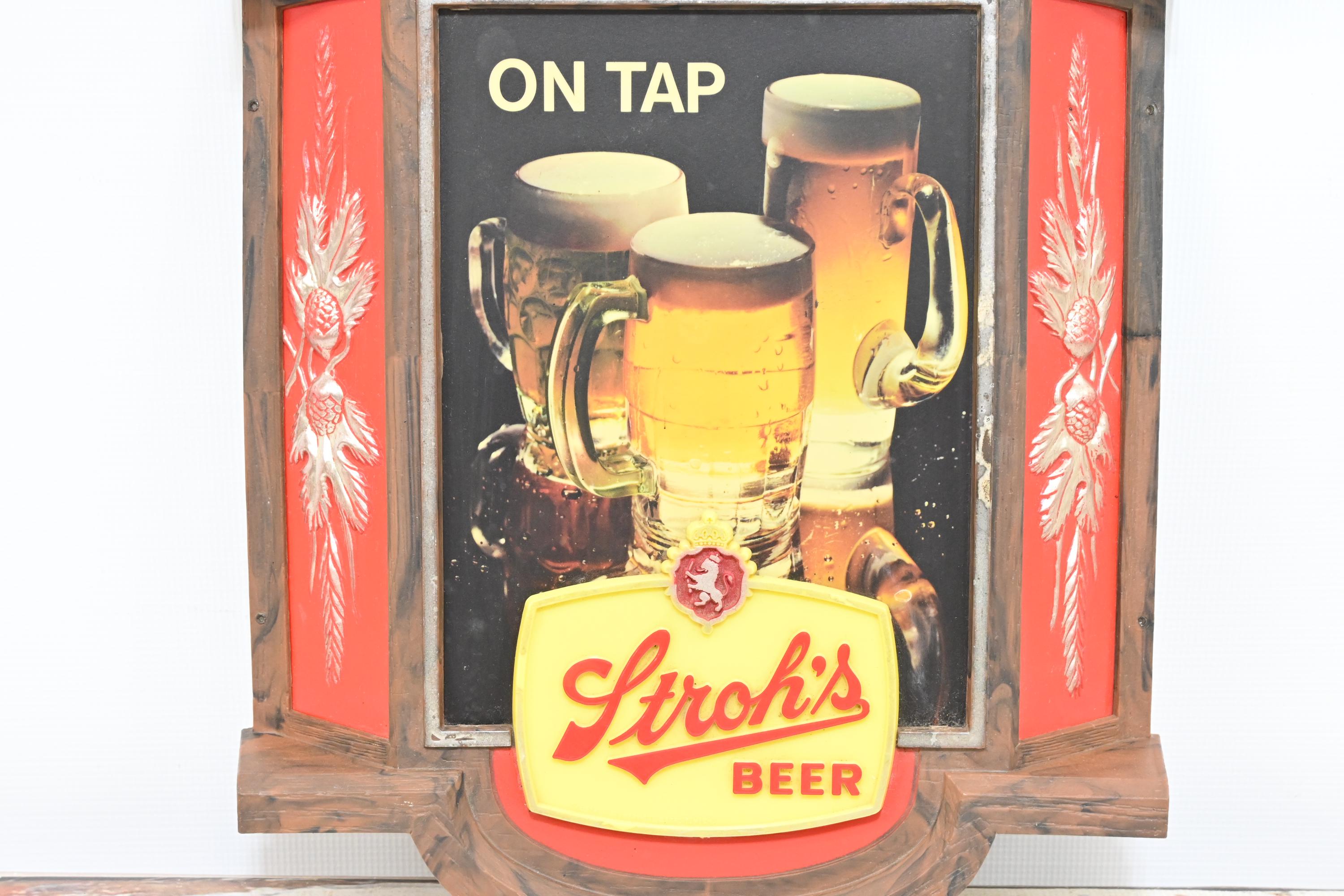 Vintage STROH'S Beer Plastic 3-D Sign Non Illuminated Wall Decor