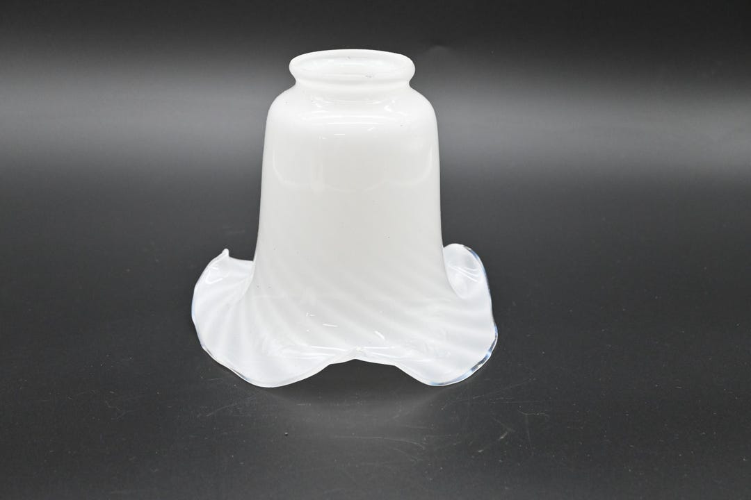 フェントン アート ガラス 渦巻き オパール ランプ シェード フリル