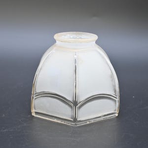 Vintage/antieke art deco mat en helder glas zeshoekige lamp lampenkap 2 1/4&quot; ult