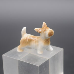 Vintage . Porcelain Dog Figurine Scottish Terrier Scottie Dog Collectible  Japan