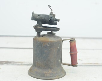 Vintage. Mosiężny palnik do palnika z drewnianą rączką Turner Mfg Co. Sycamore Illinois Blowtorch +