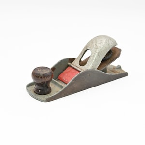 Vintage Victor by Stanley Wood Bench Plane No. 1120 6.5”