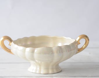 Vintage . Pearl Lusterware Luster Ware Pottery Iridescent W Gold Handles #472