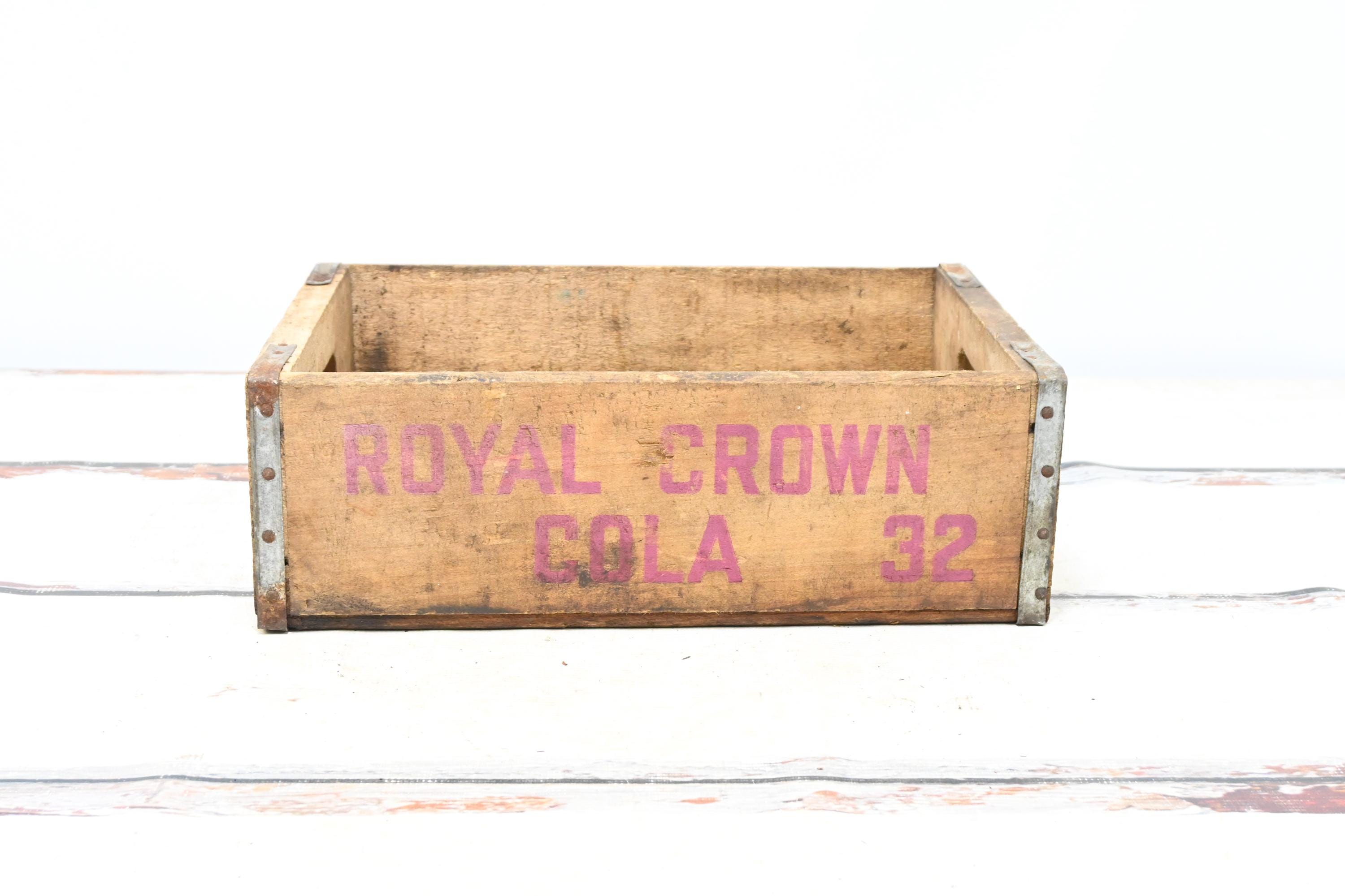 Vintage . 1975 Wood Diet Rite RC Cola Royal Crown Soda Pop Crate 