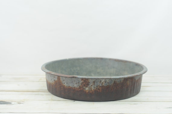 Vintage Primitive Round Steel Farm Hog Chicken Feeder Etsy
