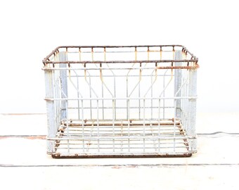 Rare Vintage Wire Milk Crate Toledo Milk Prod. Metal Milk Crate
