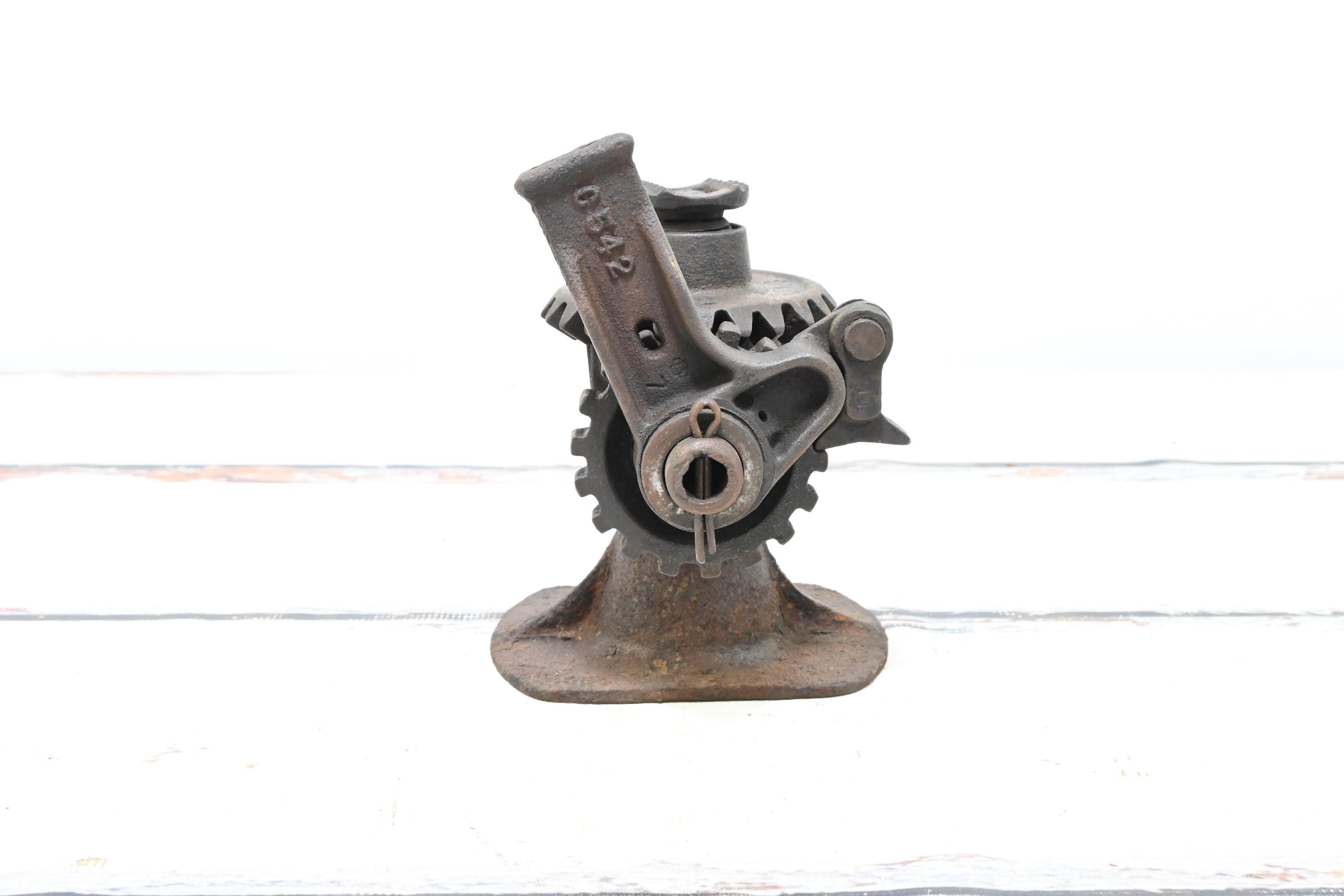 Antique Screw Jack C542 Model T Ratchet Jack Car Jack Good