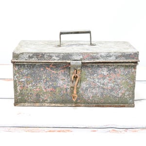 Vintage . Zinc  and Steel Tool Box Metal Box Toolbox Metal Tool Box Galvanized