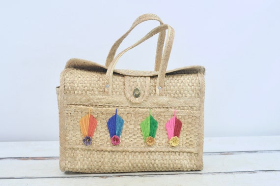 Vintage . 1960s Woven Straw Purse Straw Beach Bag… - image 1