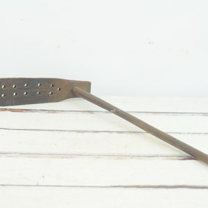 Antique/Vintage Laundry Dasher Hook Stick Primitive Farm House Laundry Tool Decor
