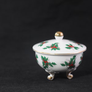 Vintage . Porcelain Holly Holiday Covered Bowl Lefton Japan #7809