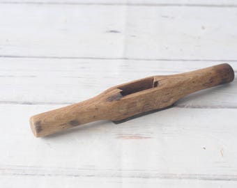 Vintage . Wood Handle Brass Plate Spokeshave Draw Knife Carpenters Tool Spoke Shave