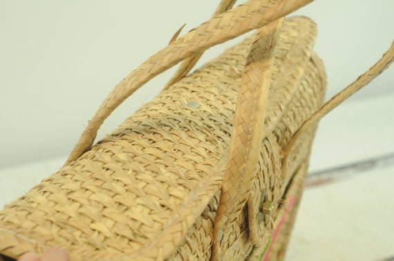 Vintage . 1960s Woven Straw Purse Straw Beach Bag… - image 7